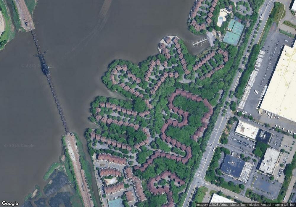 194 Sandcastle Key unit 194, Secaucus, NJ 07094 - photo 1