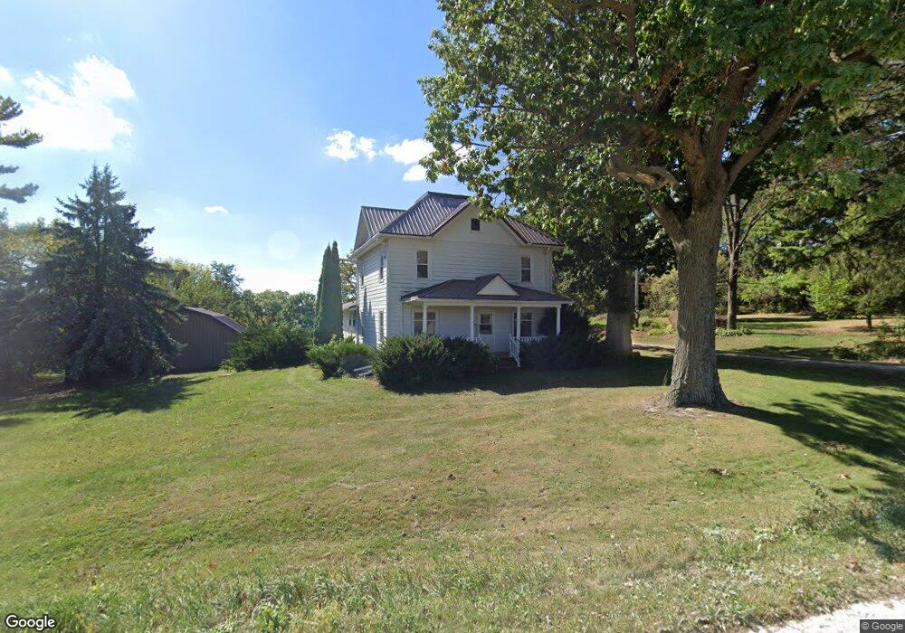 34136 Evergreen Rd, Strawberry Point, IA 52076 - photo 1