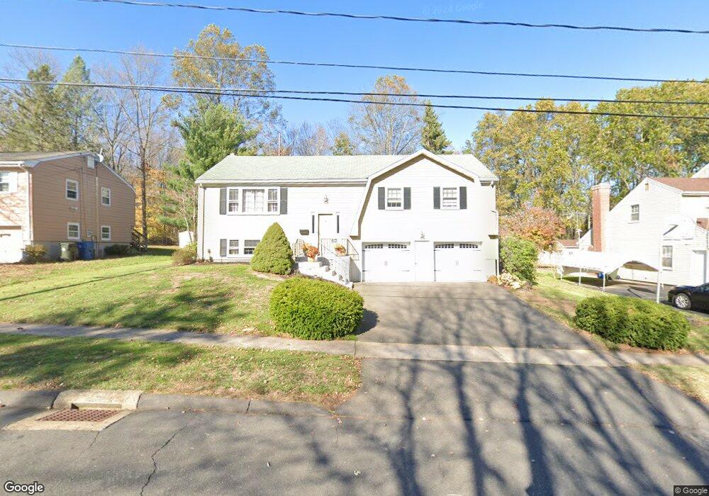 174 Newton St, Berlin, CT 06037 - photo 1