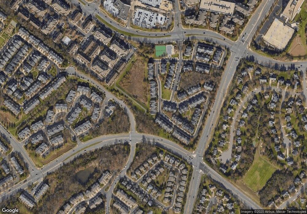 12988 Park Crescent Cir, Herndon, VA 20171 - photo 1