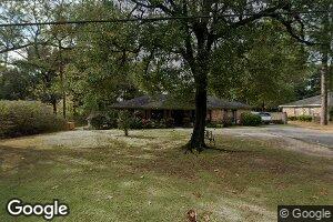 1163 Ridgewood Dr, Mobile, AL 36608