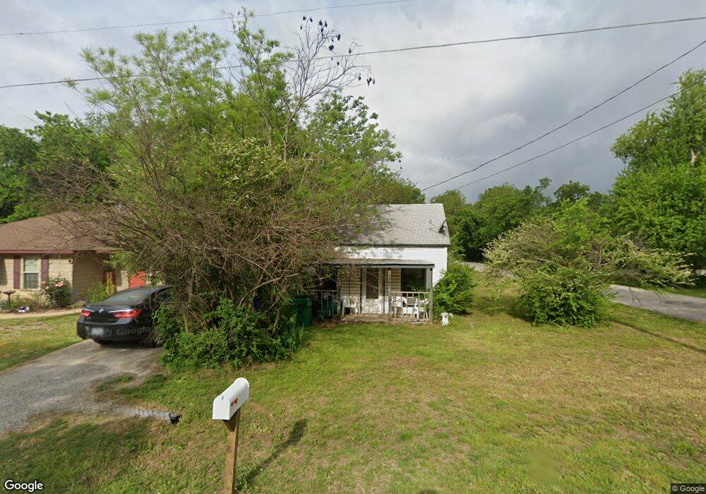 600 Thompson St, Pottsboro, TX 75076 - photo 1