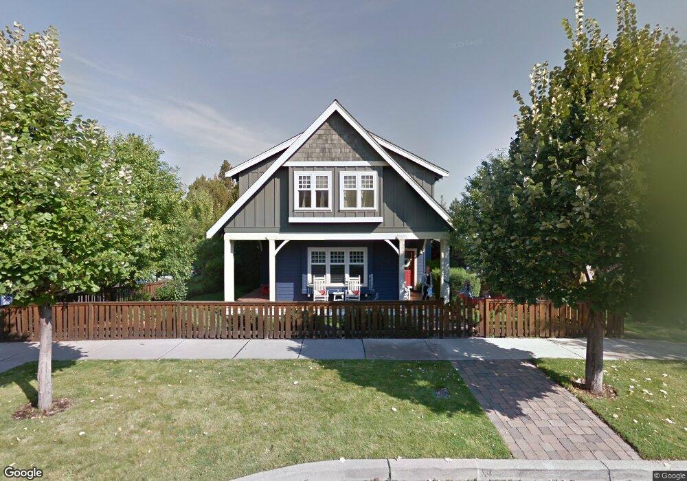 2572 NW Ordway Ave, Bend, OR 97701 - photo 1