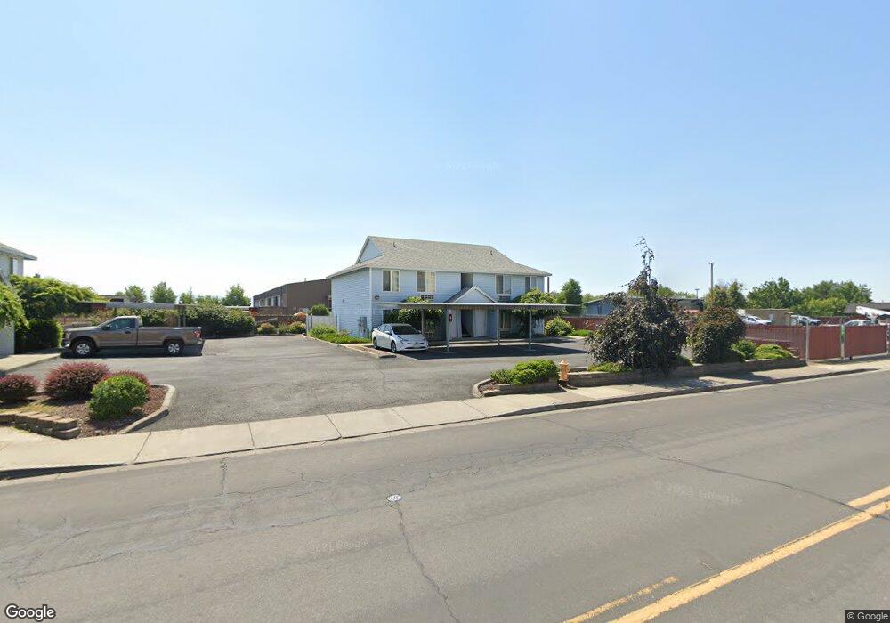 112 SW Nye Ave, Pendleton, OR 97801 - photo 1