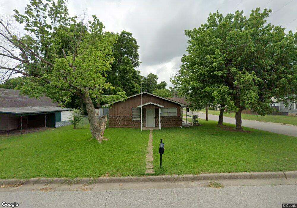 801 F St SE, Ardmore, OK 73401 - photo 1