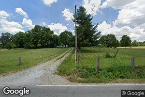 661 W Trinity Ave, Clinton, IN 47842