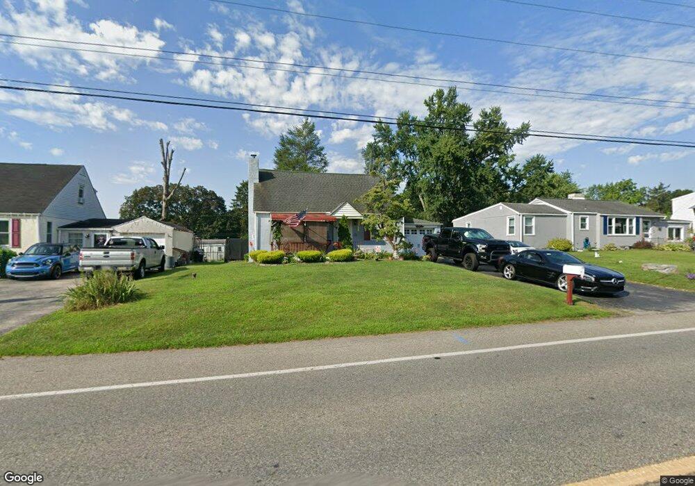 24 E Township Line Rd, Norristown, PA 19401 - photo 1