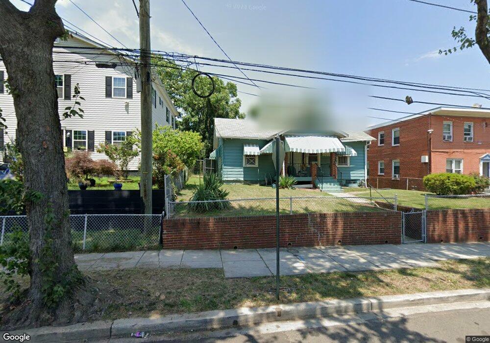 4240 Brooks St NE, Washington, DC 20019 - photo 1