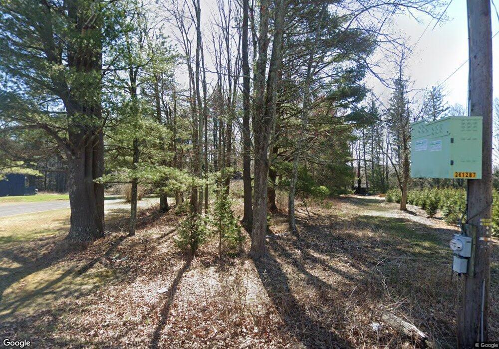 404 Dutch Hill Rd, Canadensis, PA 18325 - photo 1