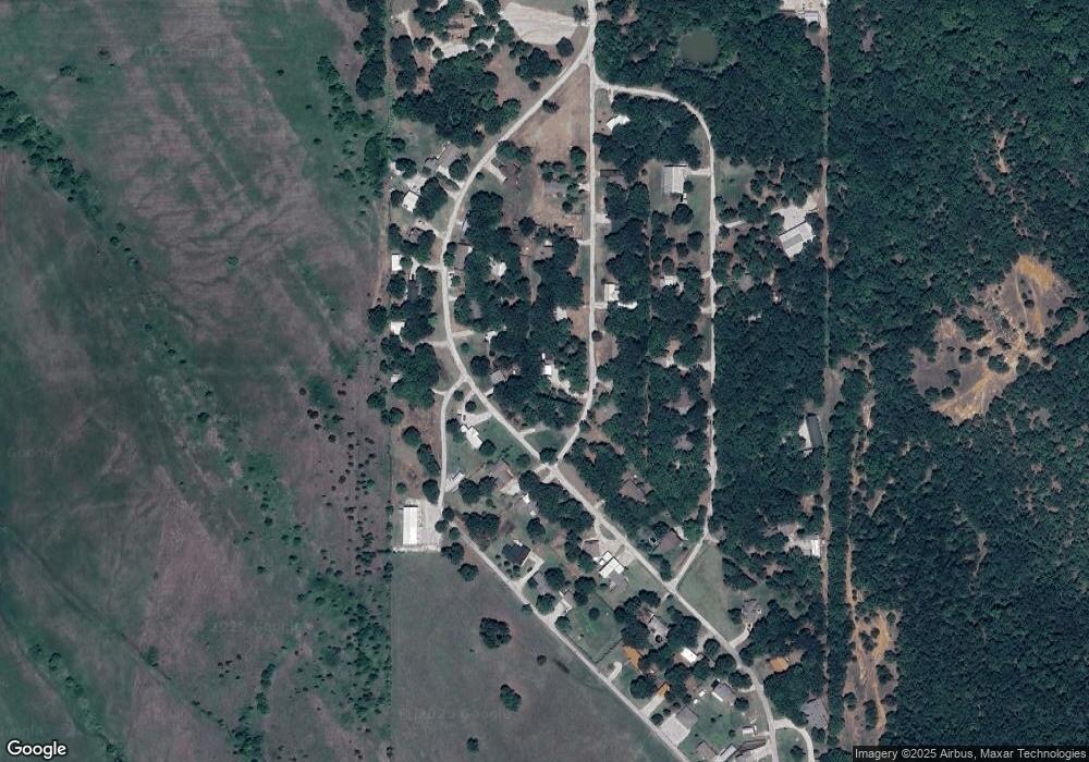 261 Hampton Rd, Ardmore, OK 73401 - photo 1