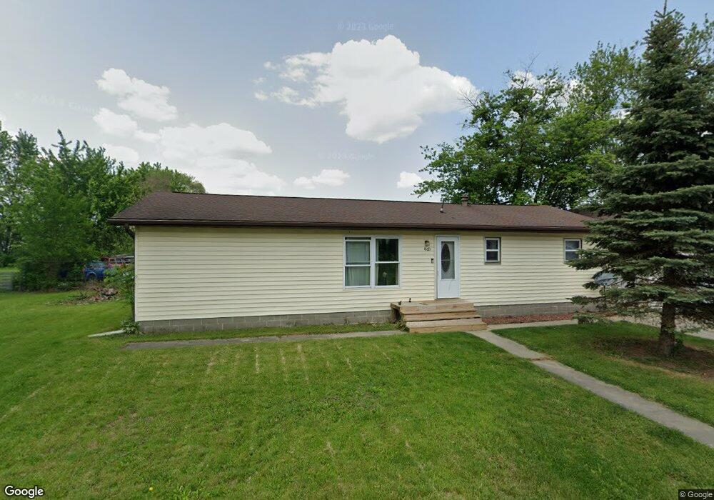 402 E High St, Nappanee, IN 46550 - photo 1