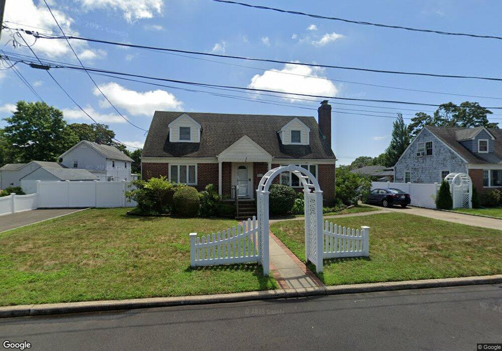 27 Regina Ave, North Bellmore, NY 11710 - photo 1