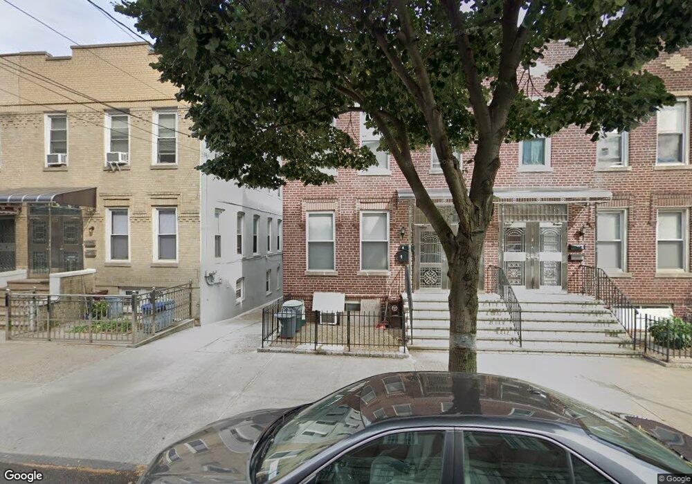 3225 Corlear Ave unit 2 Fl, Bronx, NY 10463 - photo 1