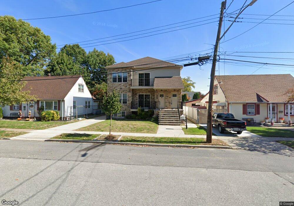19 Canterbury Ave unit 2, Staten Island, NY 10314 - photo 1