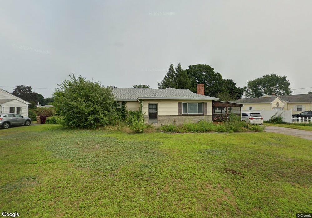 112 Bridle Path Cir, Ludlow, MA 01056 - photo 1