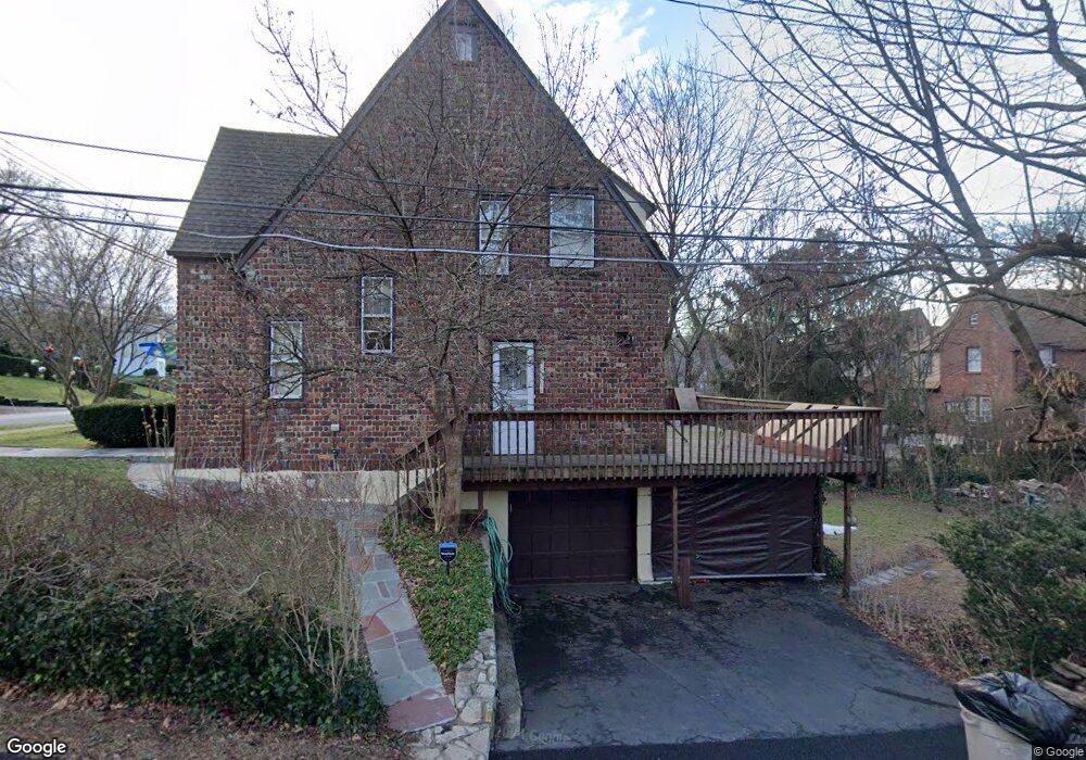 25 Cross St, Bronxville, NY 10708 - photo 1