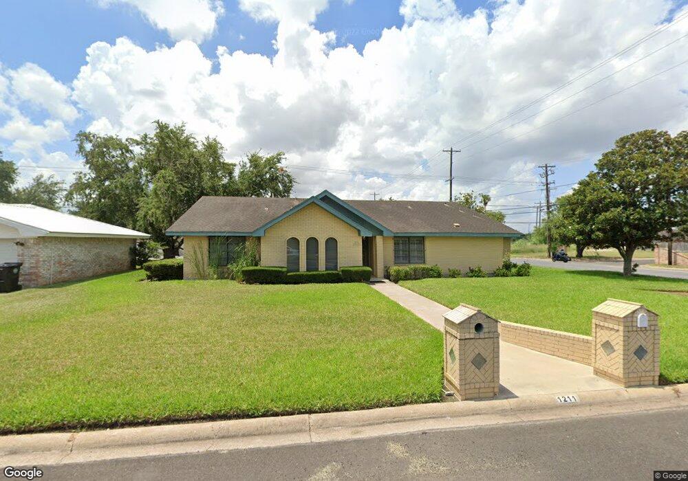 1211 W 4th St, Weslaco, TX 78596 - photo 1