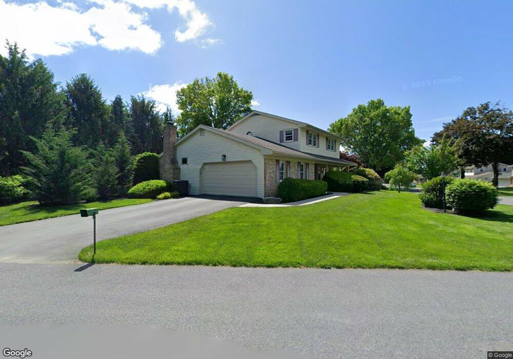 6023 Fairway Ln, Allentown, PA 18106 - photo 1