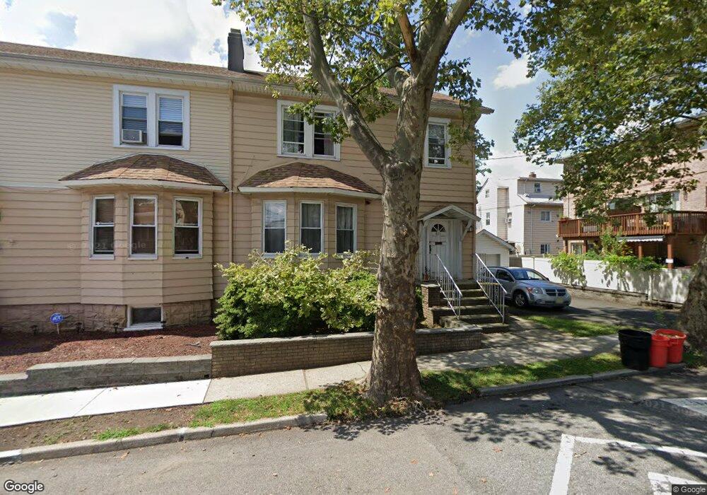 611 Grove Ave, Cliffside Park, NJ 07010 - photo 1