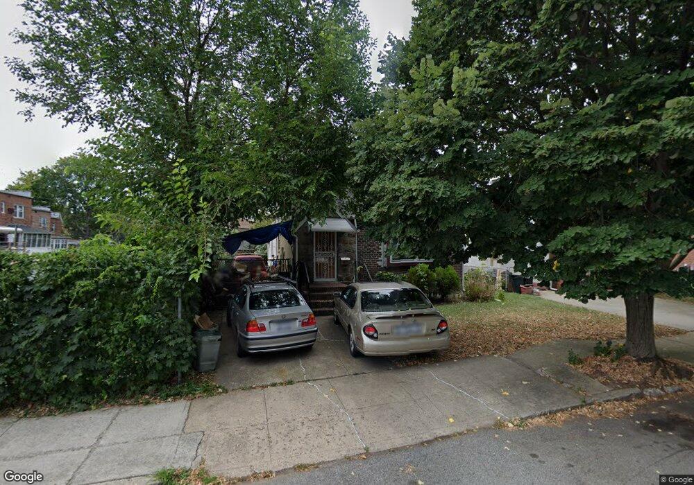 13862 62nd Ave, Flushing, NY 11367 - photo 1