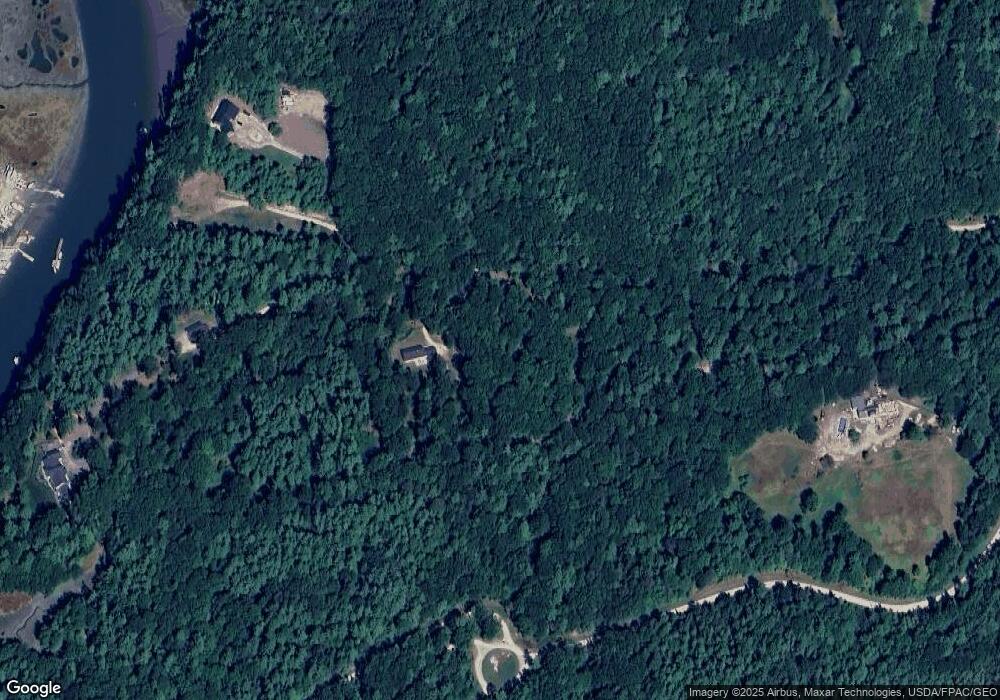 32 Lambert Rd, Freeport, ME 04032 - photo 1