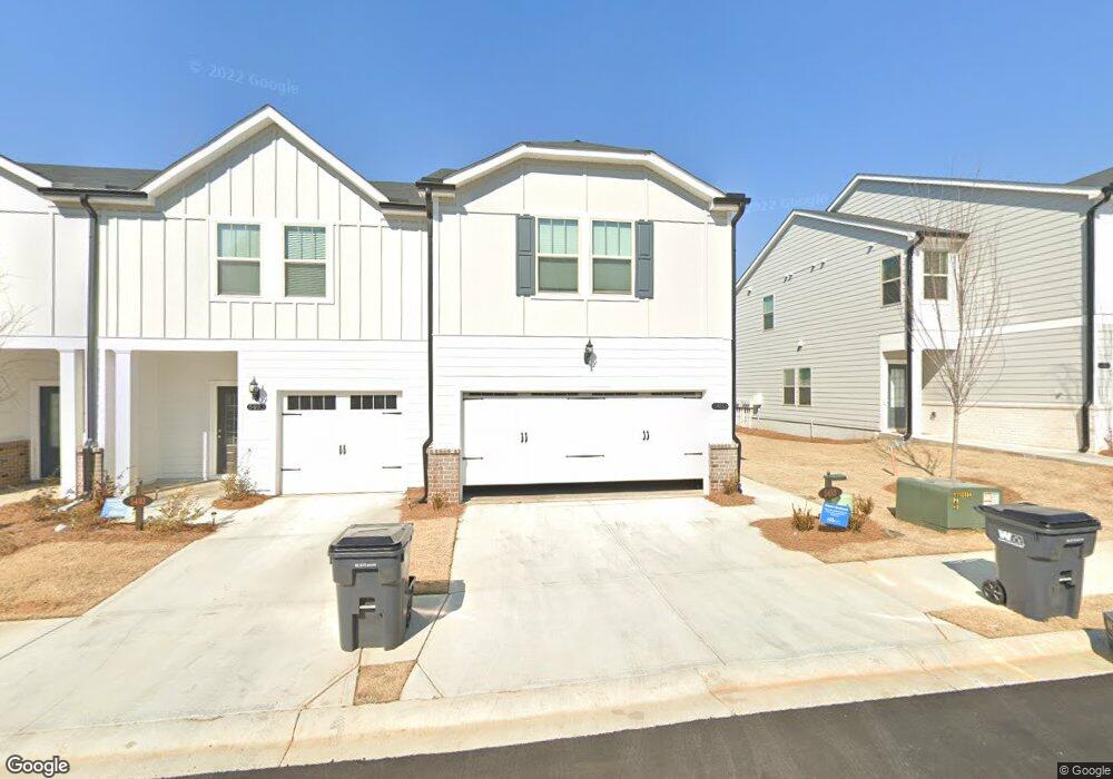 5483 Plain Field Ln, Lilburn, GA 30047 - photo 1