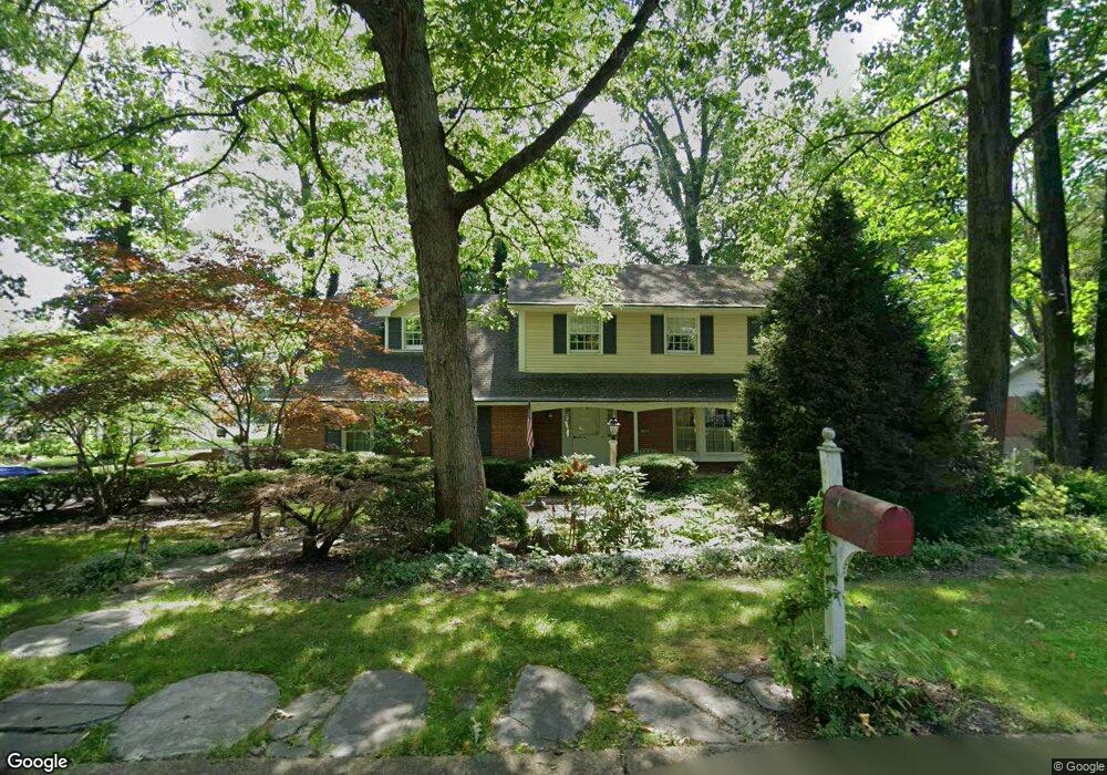 266 Forest Dr, Nazareth, PA 18064 - photo 1