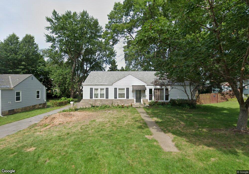 6110 Roger Dr, Shawnee, KS 66203 - photo 1