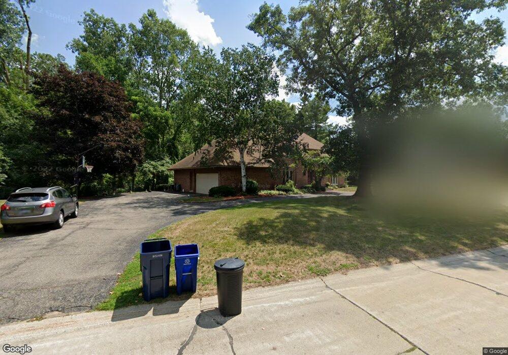 7449 Stony River Ct, Bloomfield Hills, MI 48301 - photo 1