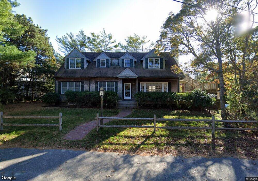 26 Brewster Ave, Oak Bluffs, MA 02557 - photo 1