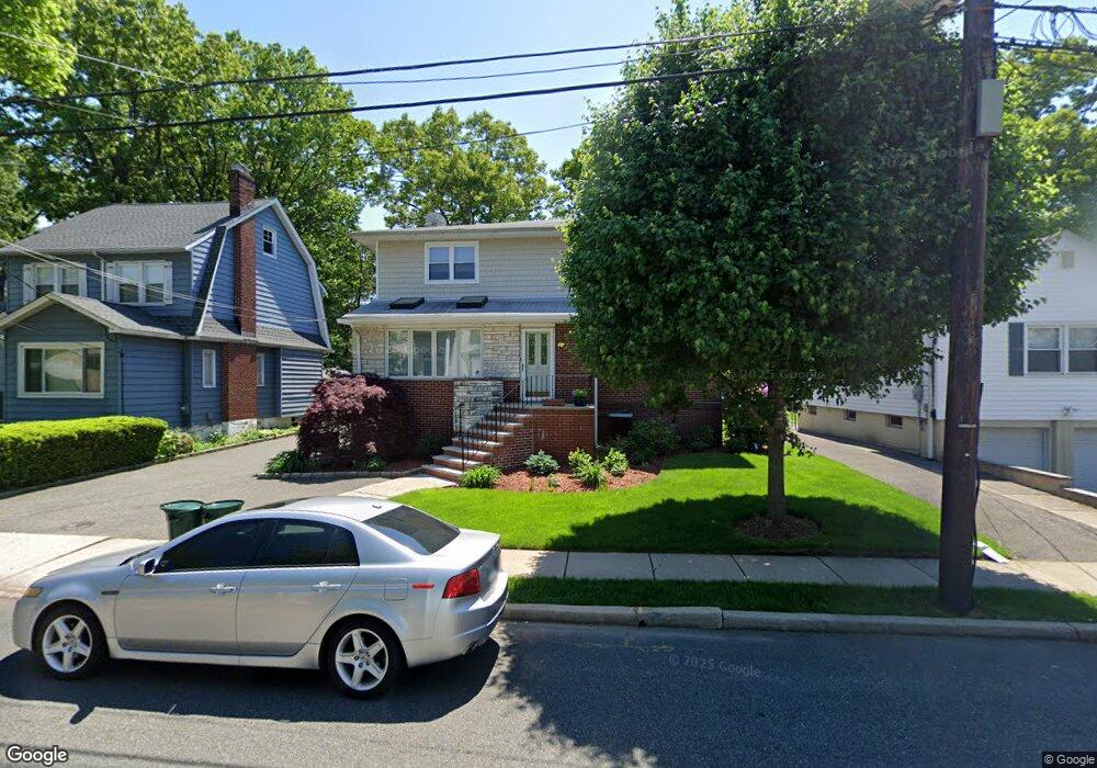 36 Dillingham Place, Englewood Cliffs, NJ 07632 - photo 1