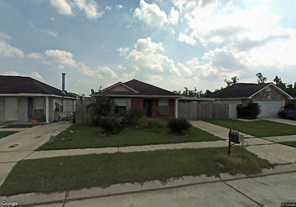 2733 Bayou Des Cannes Dr, Marrero, LA 70072 - photo 1