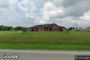205 N Beckemeyer Rd, Bartelso, IL 62218