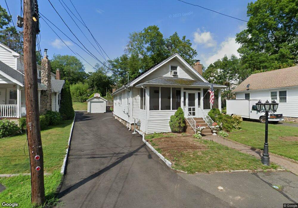 17 Treat Ave, Stamford, CT 06906 - photo 1