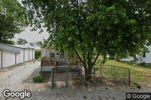 711 S Adams St, Lewistown, IL 61542