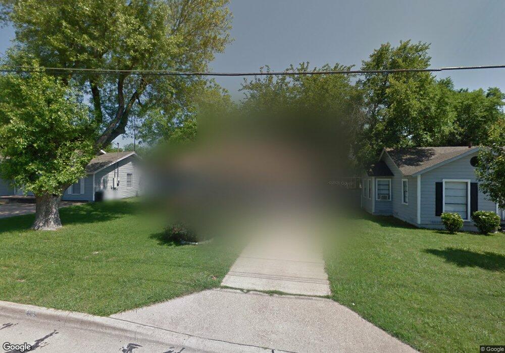 605 Travis St, Ennis, TX 75119 - photo 1