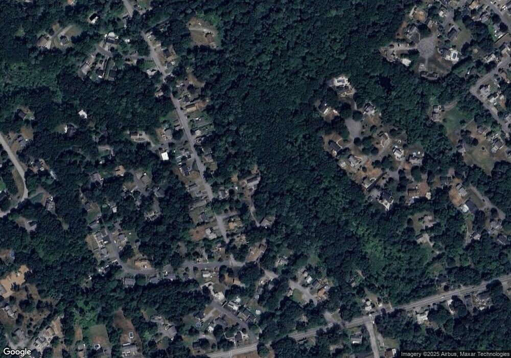 4 Lynn Cir, Georgetown, MA 01833 - photo 1