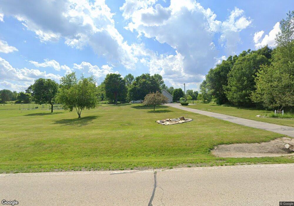 W260N5913 Mary Hill Rd, Sussex, WI 53089 - photo 1