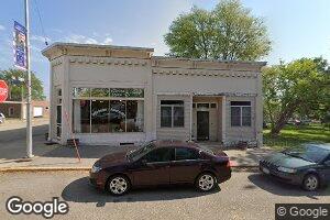 300 E 1st St, Mechanicsville, IA 52306