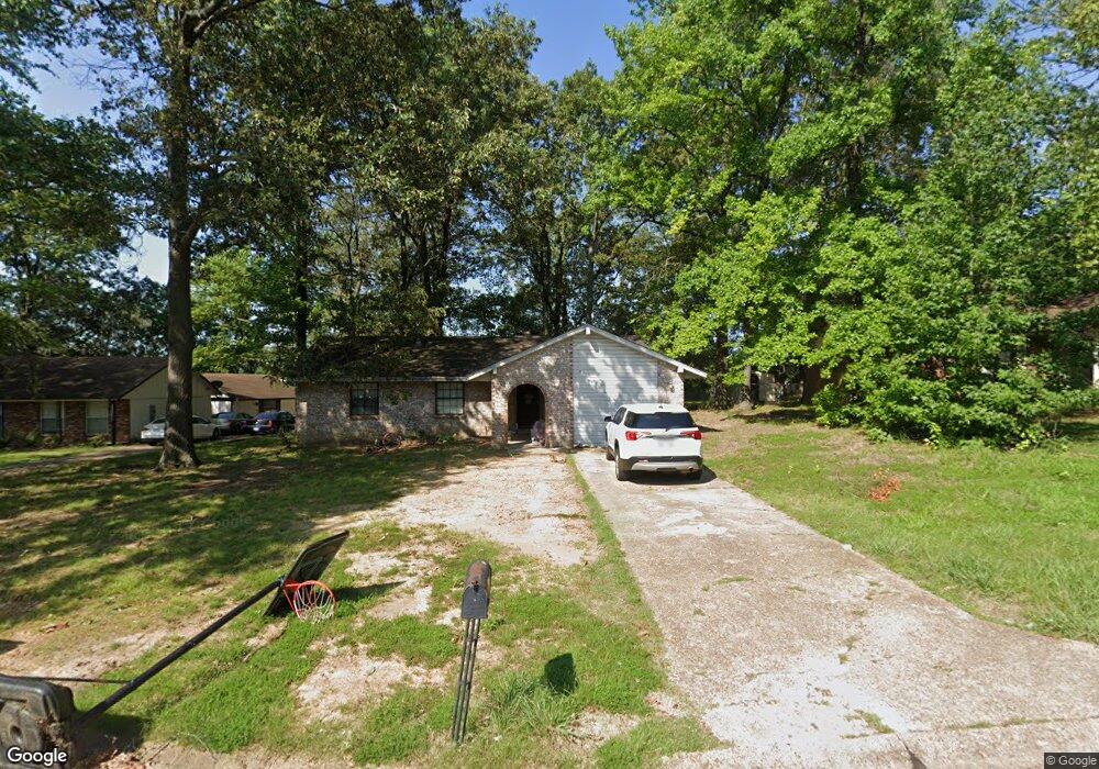 1711 Smoot Dr, Jonesboro, AR 72401 - photo 1