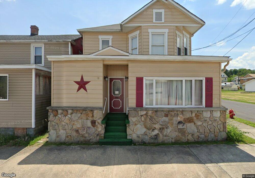 185 W Piedmont St, Keyser, WV 26726 - photo 1