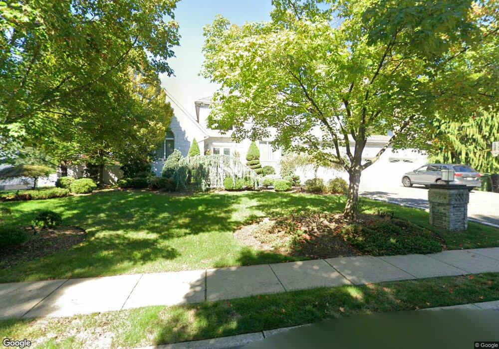 91 Lilac Ln, Paramus, NJ 07652 - photo 1