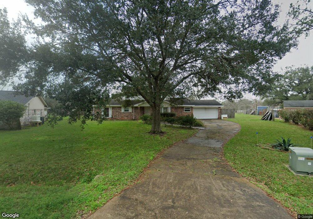 1132 County Road 136a, Alvin, TX 77511 - photo 1