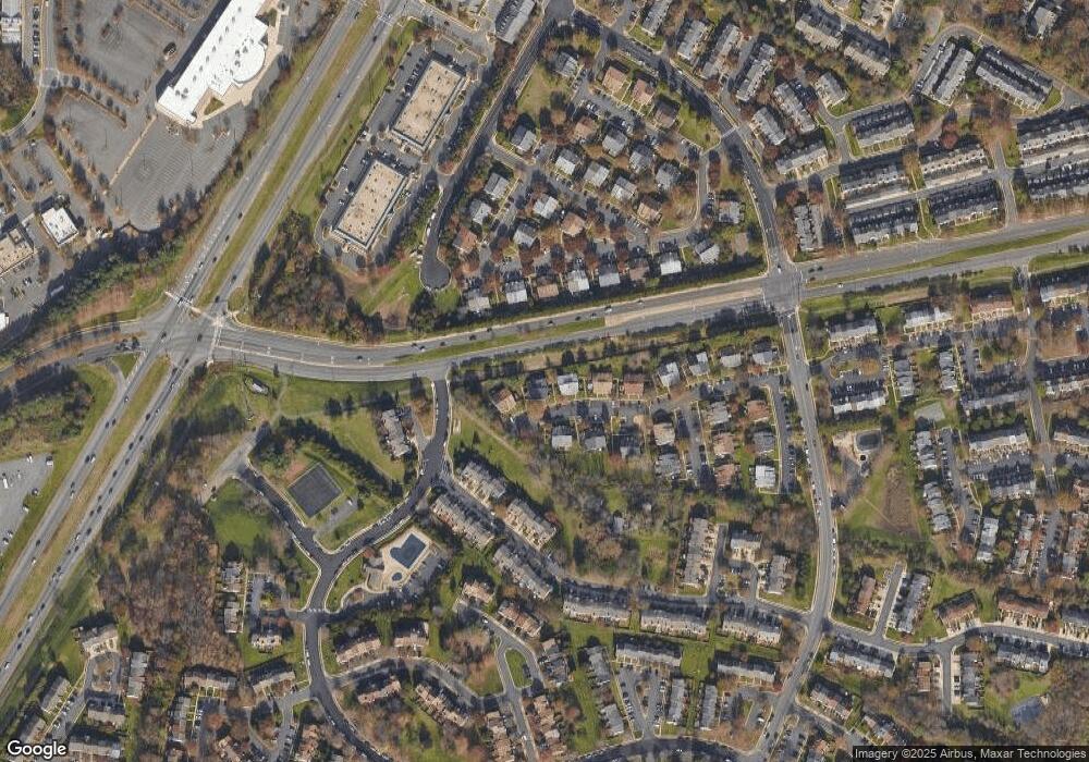 14022D Grumble Jones Ct, Centreville, VA 20121 - photo 1