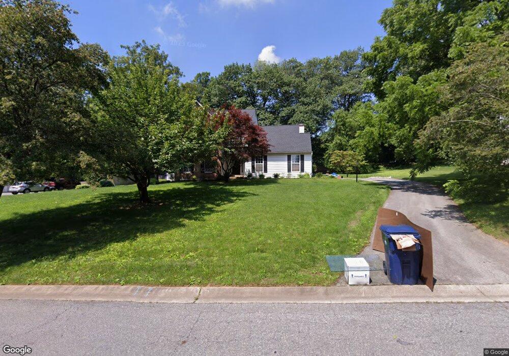 360 Crestview Dr, Kennett Square, PA 19348 - photo 1