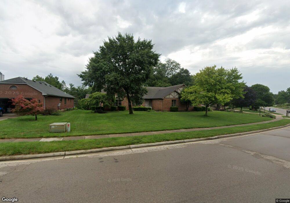 201 Timberwind Ln, Vandalia, OH 45377 - photo 1