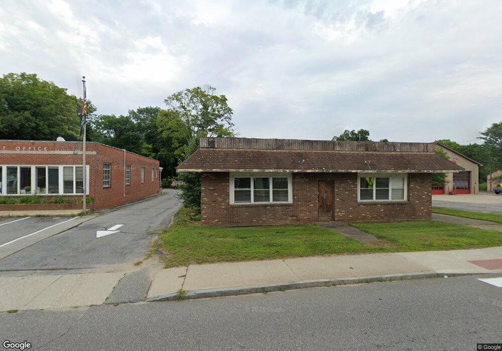 27 S Main St, Plainfield, CT 06354 - photo 1