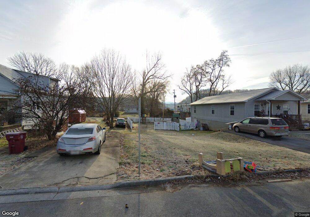 1312 E Watauga Ave, Johnson City, TN 37601 - photo 1