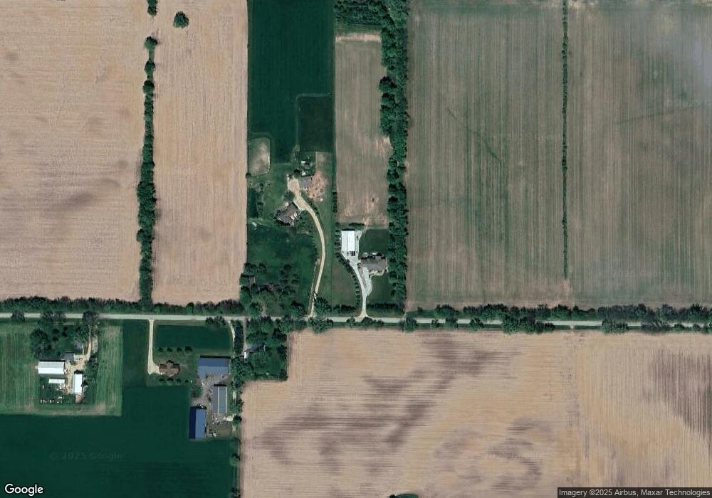 5160 Locust Grove Rd, Oregon, WI 53575 - photo 1