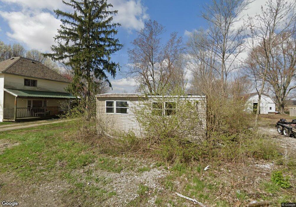 112 N Harmony St, Elwood, IN 46036 - photo 1